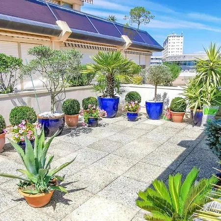 Apartment La Corniche *